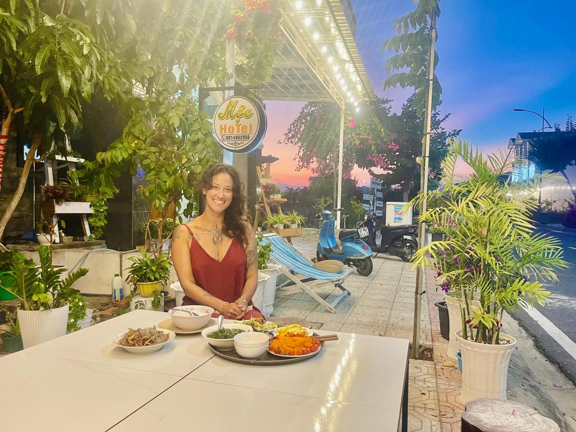 Moc Homestay- Near Bai Dai Beach Cam Lam Ngoại thất bức ảnh