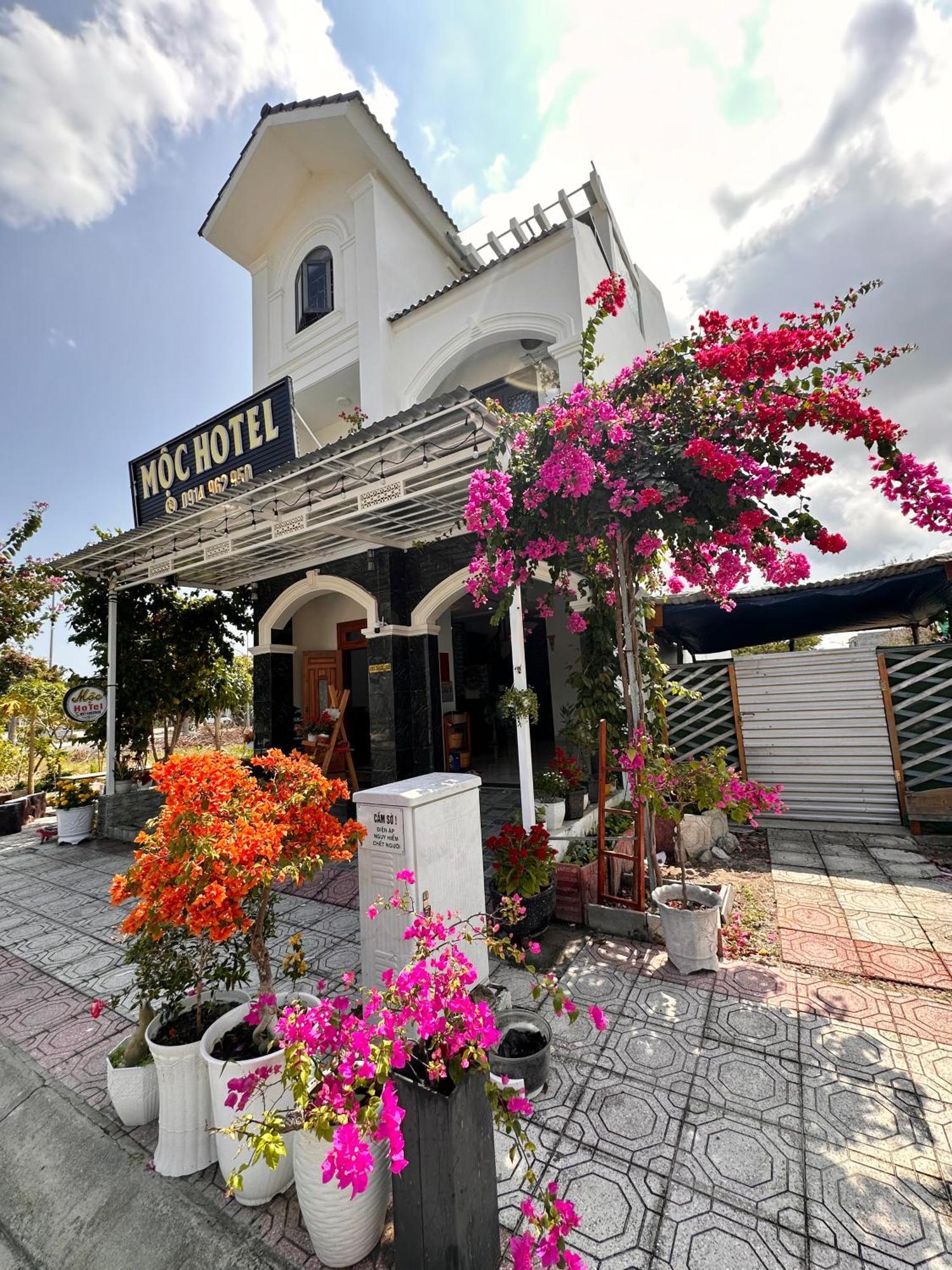 Moc Homestay- Near Bai Dai Beach Cam Lam Ngoại thất bức ảnh